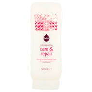 Derlon Cremespoeling care & repair Foto van Derlon Cremespoeling care & repair