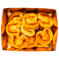 Foto van Euro Patisserie Roomboter kaasvlinders smoked paprika