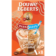 Douwe Egberts Oploskoffie warm of koud latte salted caramel 8 stuks Foto van Douwe Egberts Oploskoffie warm of koud latte salted caramel 8 stuks