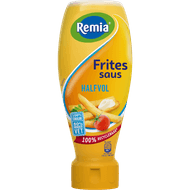 Remia Fritessaus halfvol Foto van Remia Fritessaus halfvol