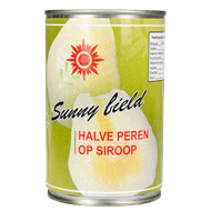 Sunny Field Halve peren op siroop Foto van Sunny Field Halve peren op siroop