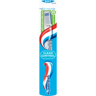 Foto van Aquafresh Tandenborstel clean control soft