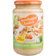 Aardappel anders Tuinkruiden knoflook Foto van Aardappel anders Tuinkruiden knoflook