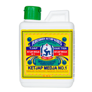 Foto van Vanka Ketjap kaki tiga medja