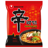 NongShim Noedels shin ramyun hot Foto van NongShim Noedels shin ramyun hot