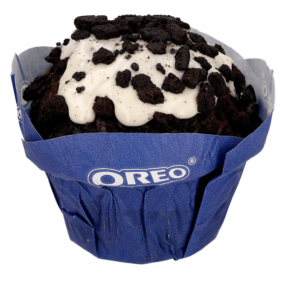 Foto van Oreo muffin op witte achtergrond