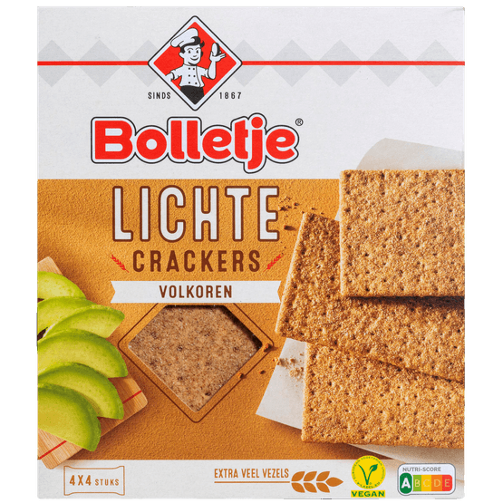 Foto van Bolletje Lichte crackers volkoren op witte achtergrond