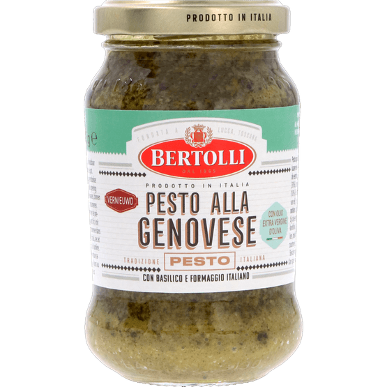 Foto van Bertolli Pesto alla genovese op witte achtergrond
