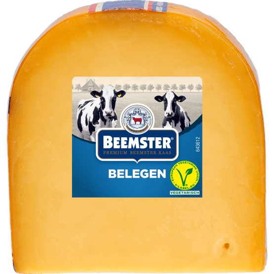 Foto van Beemster belegen 48+ stuk op witte achtergrond