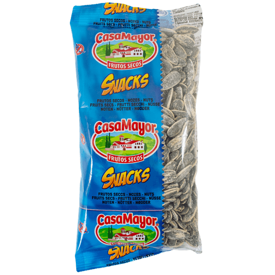 Foto van Casa Mayor Zonnebloempitten gezouten op witte achtergrond