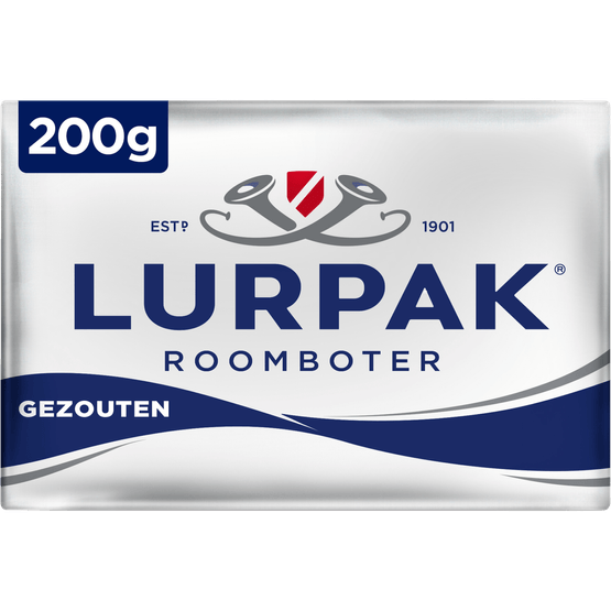Foto van Lurpak Roomboter blok gezouten op witte achtergrond