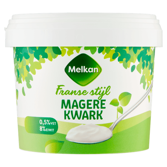 Foto van Melkan Franse kwark mager op witte achtergrond