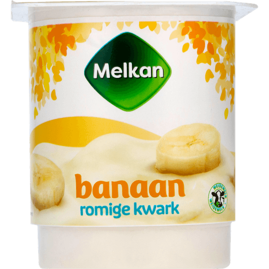 Foto van Melkan Halfvolle kwark banaan op witte achtergrond