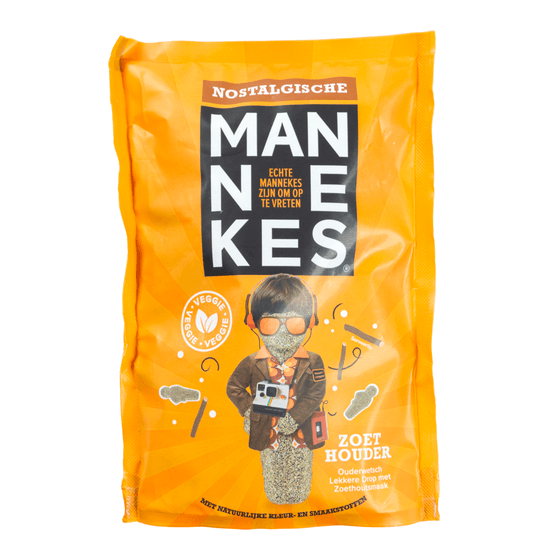 Foto van Matthijs Echte nostalgische mannekes op witte achtergrond