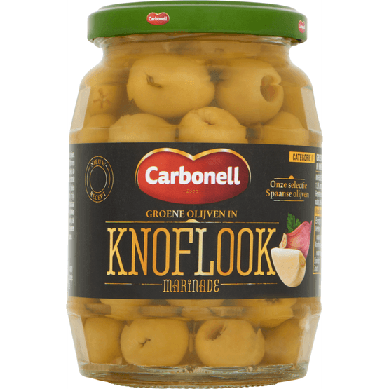 Foto van Carbonell Groene olijven in knoflook marinade op witte achtergrond