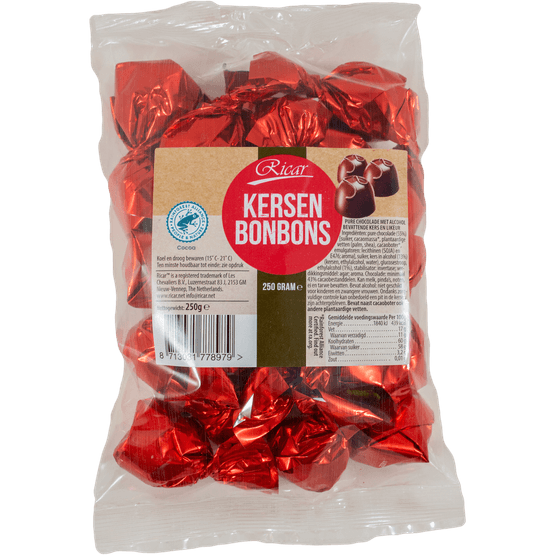 Foto van Ricar Kersenbonbons op witte achtergrond