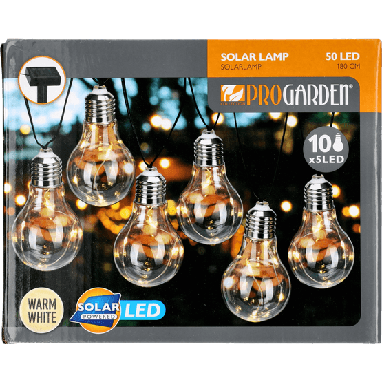 Foto van Solar feestverlichting op witte achtergrond