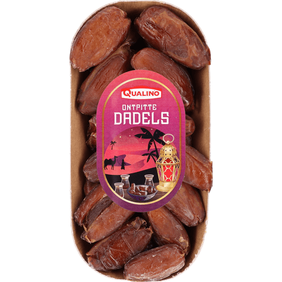 Foto van Qualino Dadels Zonder pit op witte achtergrond