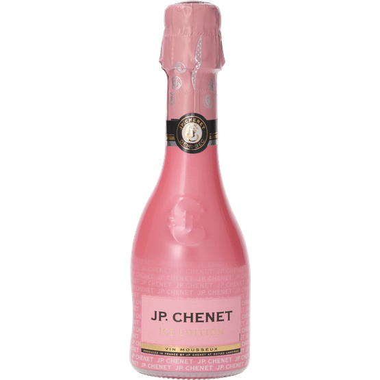 Foto van J.P. Chenet Ice edition rose op witte achtergrond