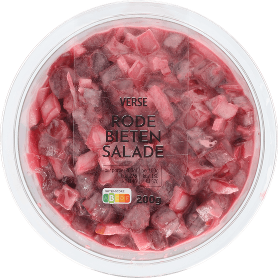 Foto van Fresh & easy Rauwkost rode bieten op witte achtergrond