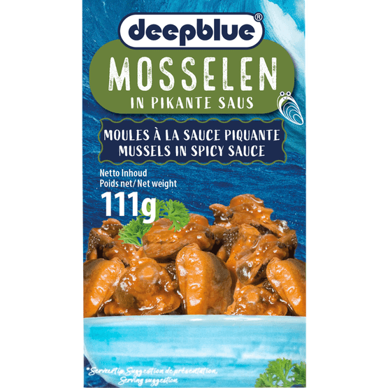Foto van Deepblue Mosselen in pikante saus op witte achtergrond