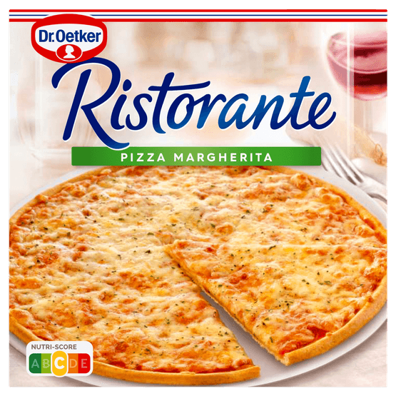 Foto van Dr. Oetker Ristorante pizza margherita op witte achtergrond