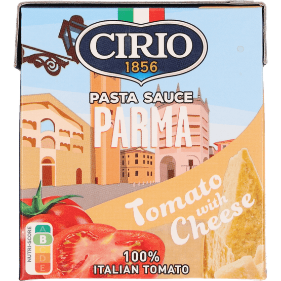 Foto van Cirio Pastasaus parma parmigiano cheese op witte achtergrond