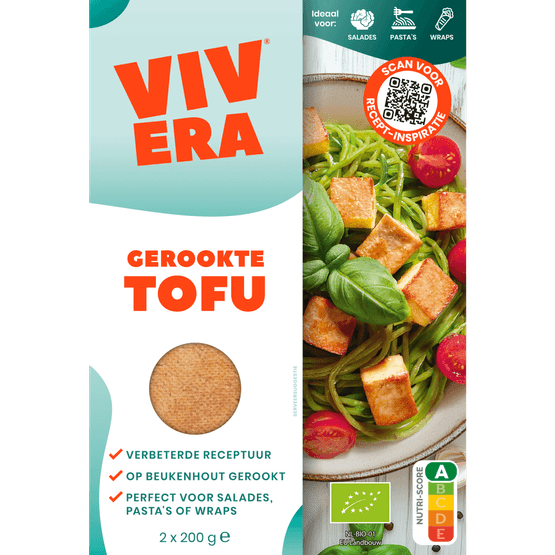 Foto van Vivera bio tofu gerookt op witte achtergrond