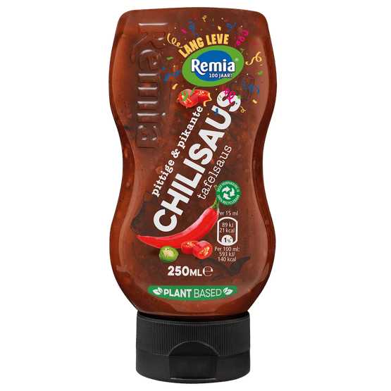 Foto van Remia Tafelsaus chili squeeze op witte achtergrond