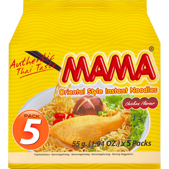 Foto van Mama Noodles kip op witte achtergrond