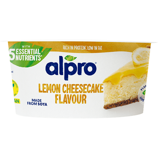 Foto van Alpro Plant. variatie op yoghurt lemon cheese op witte achtergrond