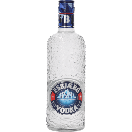 Foto van Esbjaerg Vodka op witte achtergrond
