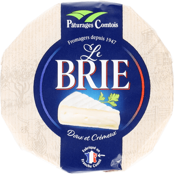 Foto van Paturages Le brie blanc op witte achtergrond