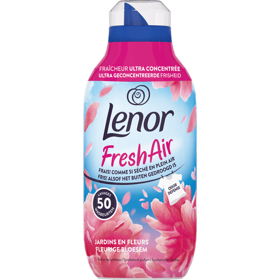 Foto van Lenor Wasverzachter bloesem 50 wasbeurten op witte achtergrond
