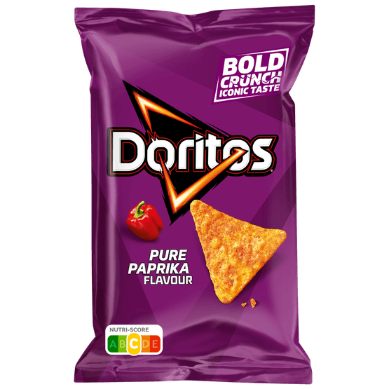Foto van Doritos Tortilla chips pure paprika op witte achtergrond