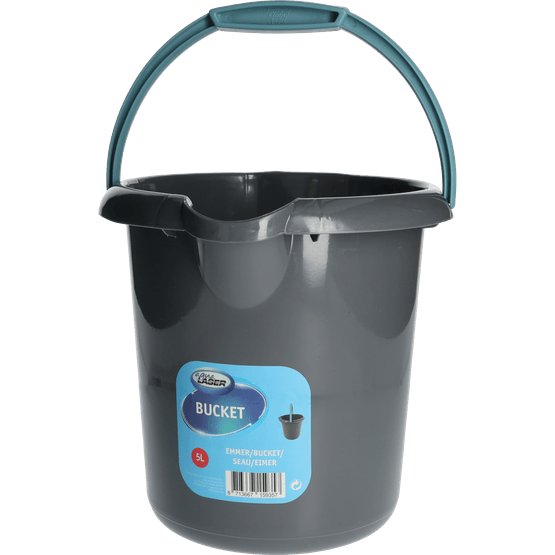 Foto van Emmer 5 liter op witte achtergrond