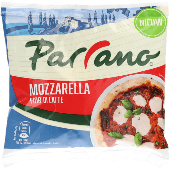 Foto van Parrano Mozzarella bol op witte achtergrond