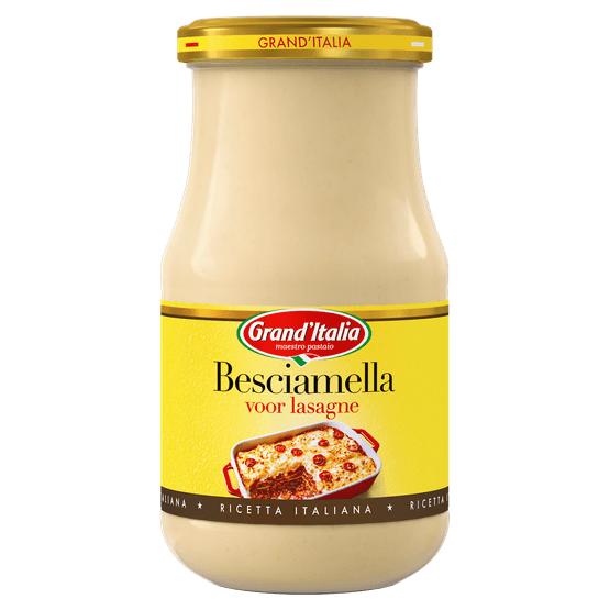 Foto van Grand'Italia Pastasaus besciamella op witte achtergrond