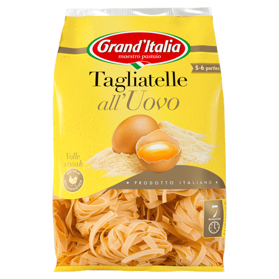 Foto van Grand'Italia Tagliatelle uovo op witte achtergrond