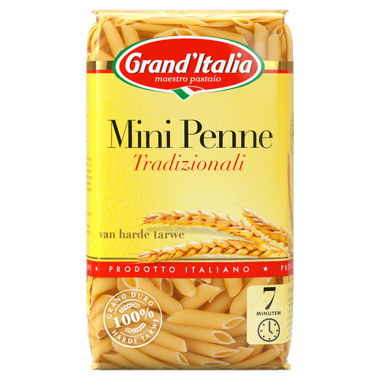 Foto van Grand'Italia Mini penne op witte achtergrond