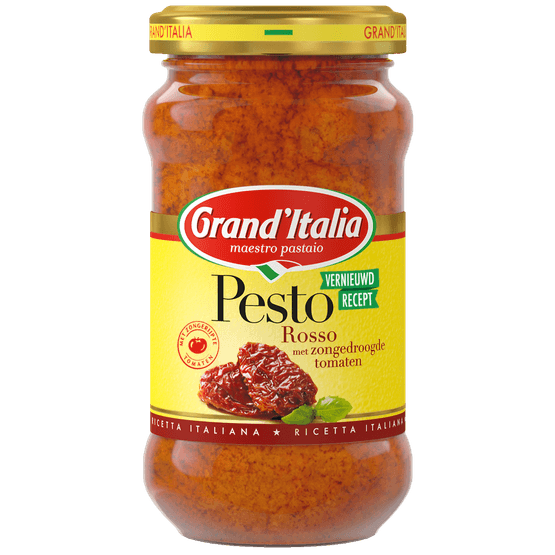 Foto van Grand'Italia Pesto rosso op witte achtergrond