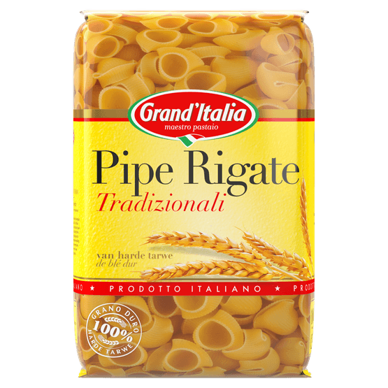 Foto van Grand'Italia Pipe rigate op witte achtergrond