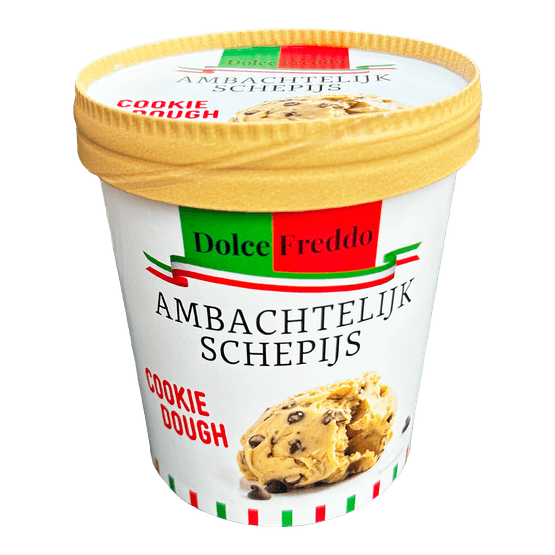 Foto van Dolce Freddo Cookie dough ijs op witte achtergrond