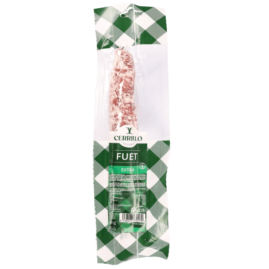 Foto van Cerrillo Fuet extra naturel op witte achtergrond