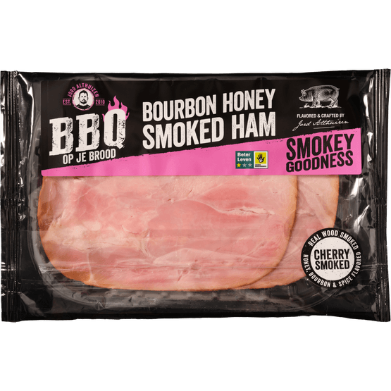 Foto van Smokey Goodness Bourbon honey smoked ham op witte achtergrond