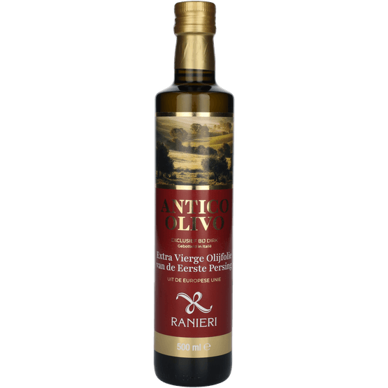 Foto van Ranieri Olijfolie extra vierge op witte achtergrond