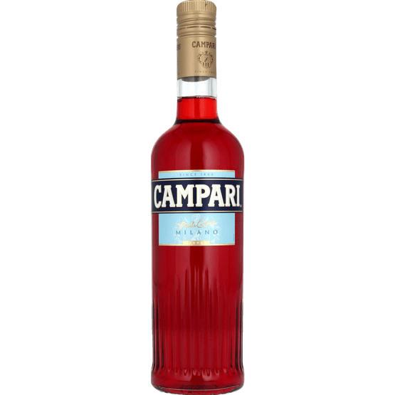Foto van Campari Bitter op witte achtergrond