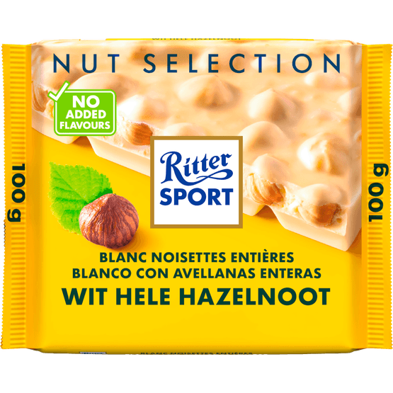Foto van Ritter Sport Wit hazelnoot op witte achtergrond