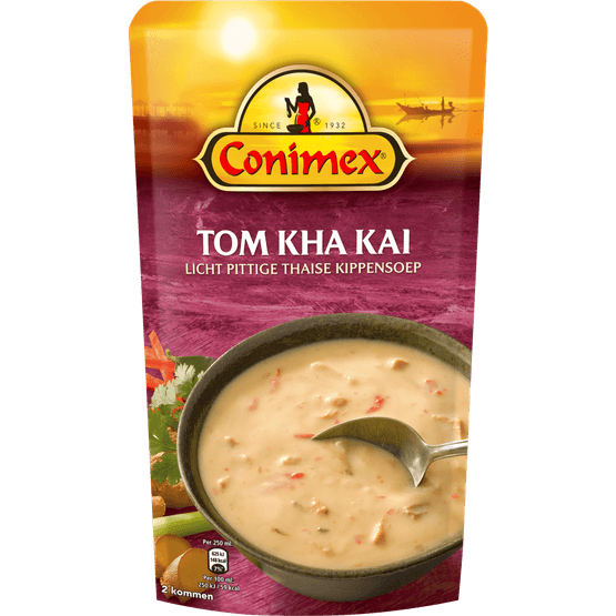 Foto van Conimex Tom kha kai soep op witte achtergrond