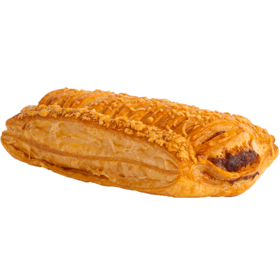 Foto van Vers afbak Beemsterkaasbroodje op witte achtergrond